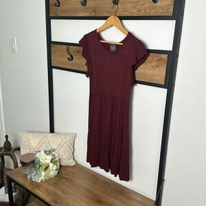 NWT - women’s stretch maroon dress - size medium